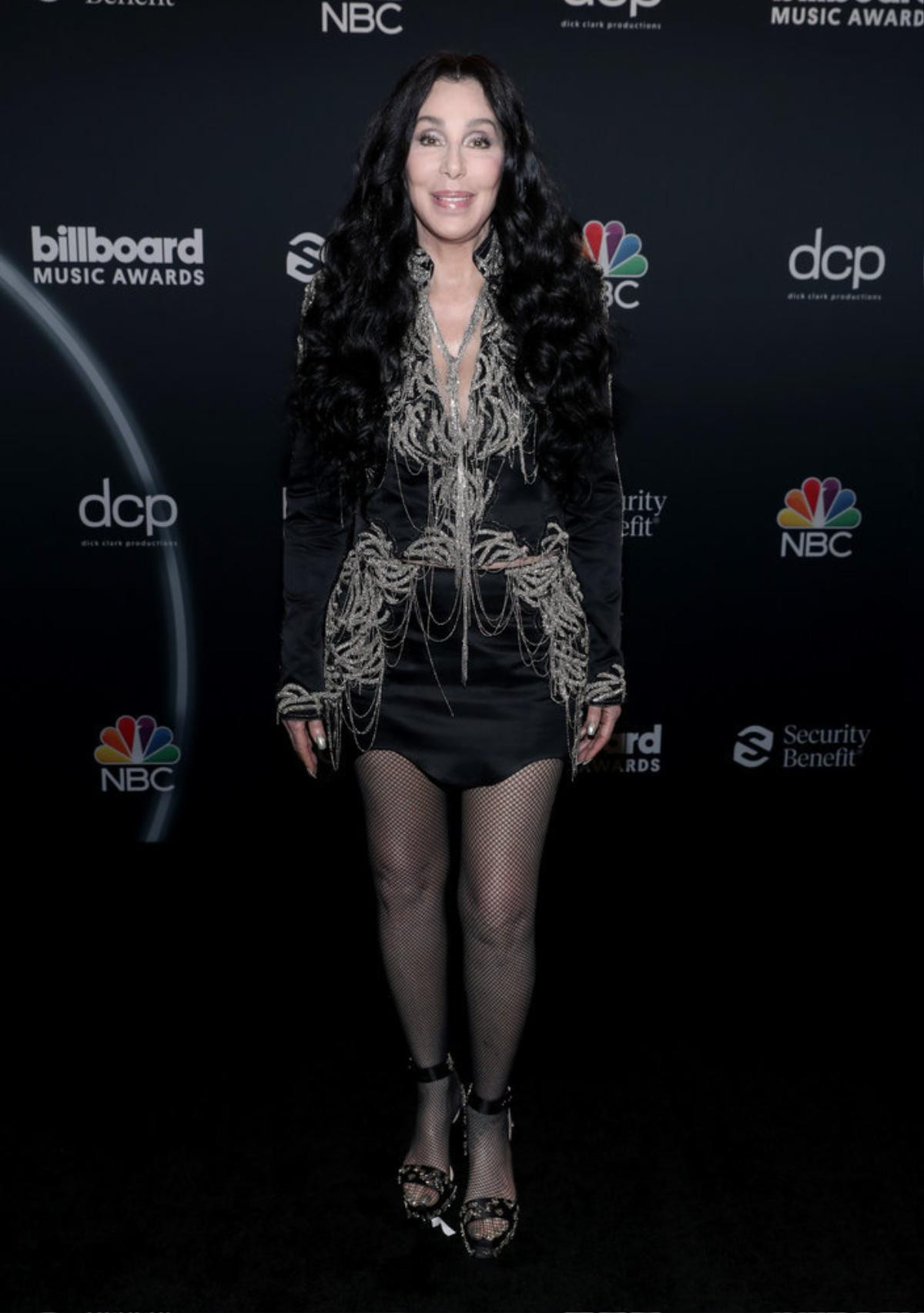 Thảm đỏ Billboard Music Awards 2020: Billie Eilish diện đồ kín bưng, không khí ảm đạm vì thiếu vắng nhiều tên tuổi đình đám Ảnh 17