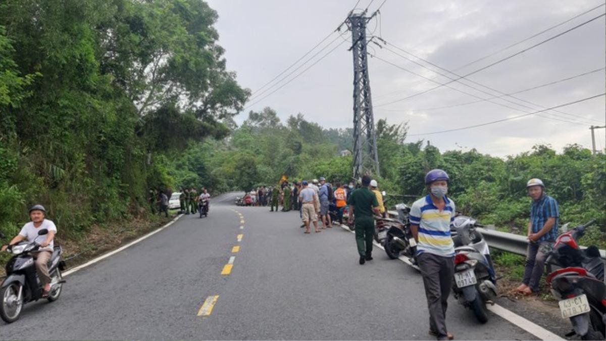 Phát hiện thi thể nam đầu bếp tử vong trong tư thế treo cổ ở đèo Hải Vân Ảnh 1