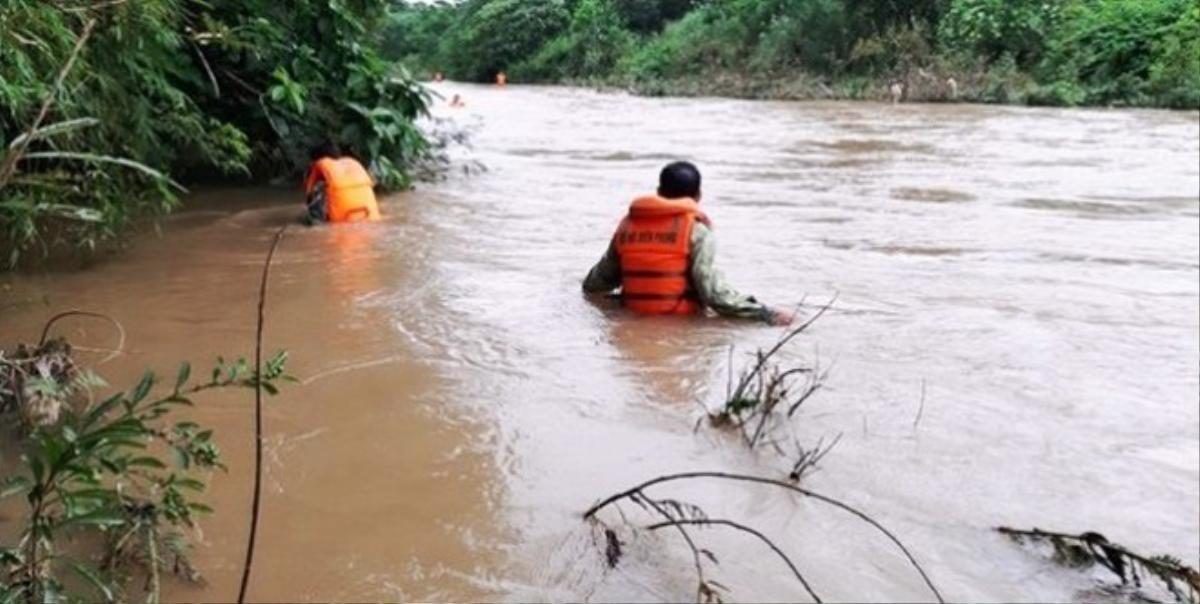 Qua đập tràn để mua lương thực, người đàn ông ở Nghệ An bị nước lũ cuốn trôi Ảnh 1