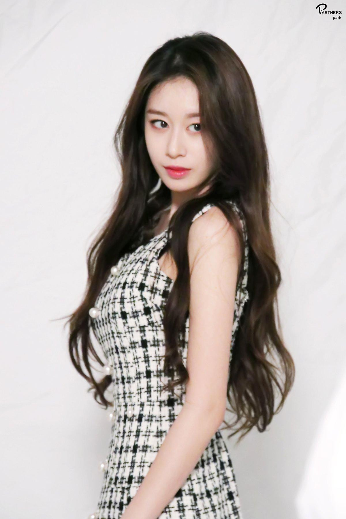 BXH thương hiệu thành viên girlgroup tháng 10/2020: Jennie và Jisoo hoán đổi thứ hạng, Jiyeon (T-ara) lâu ngày quay lại top 5 Ảnh 6