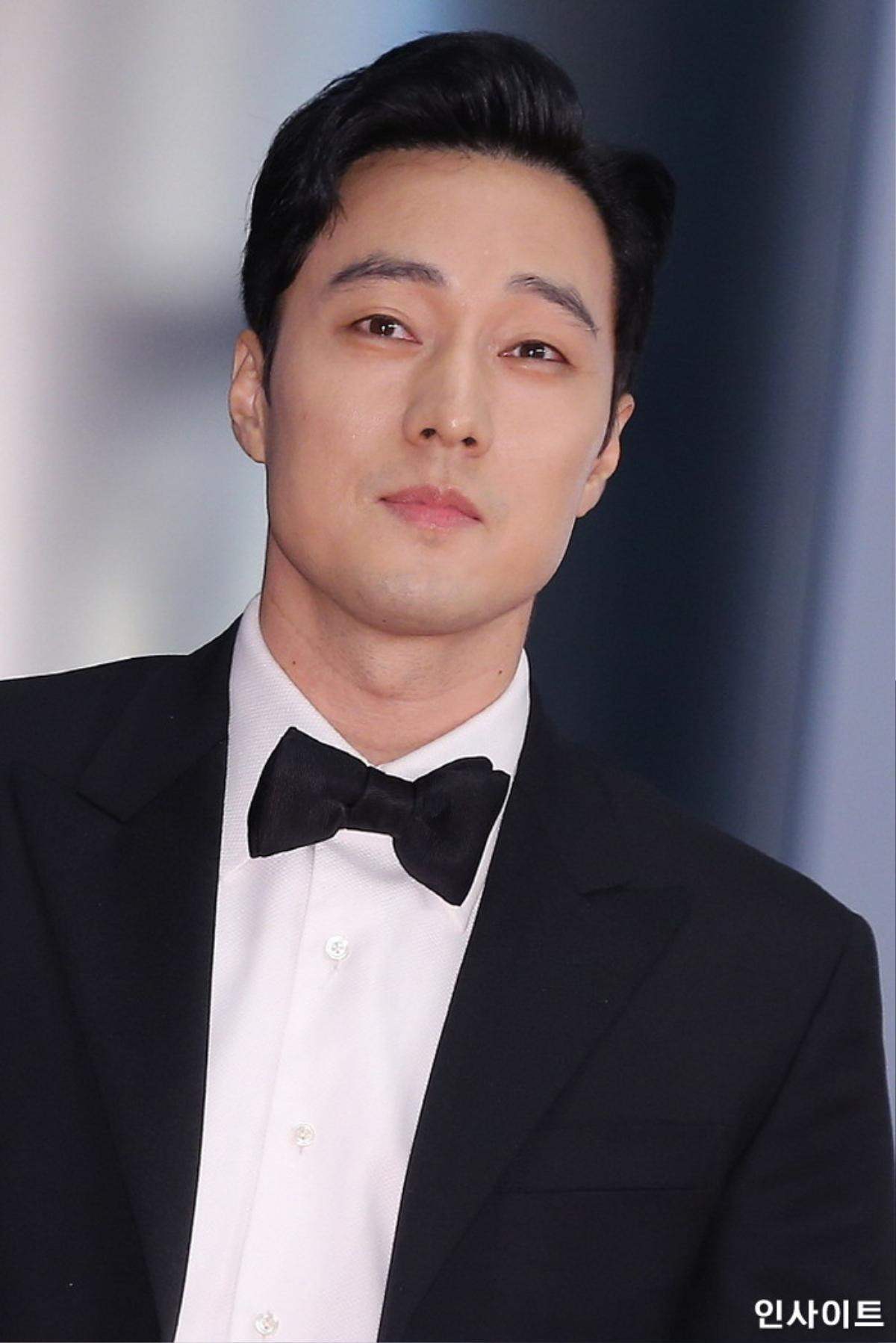 So Ji Sub lộ diện cùng Nana (After School) sau khi kết hôn với hậu bối kém 17 tuổi Ảnh 4