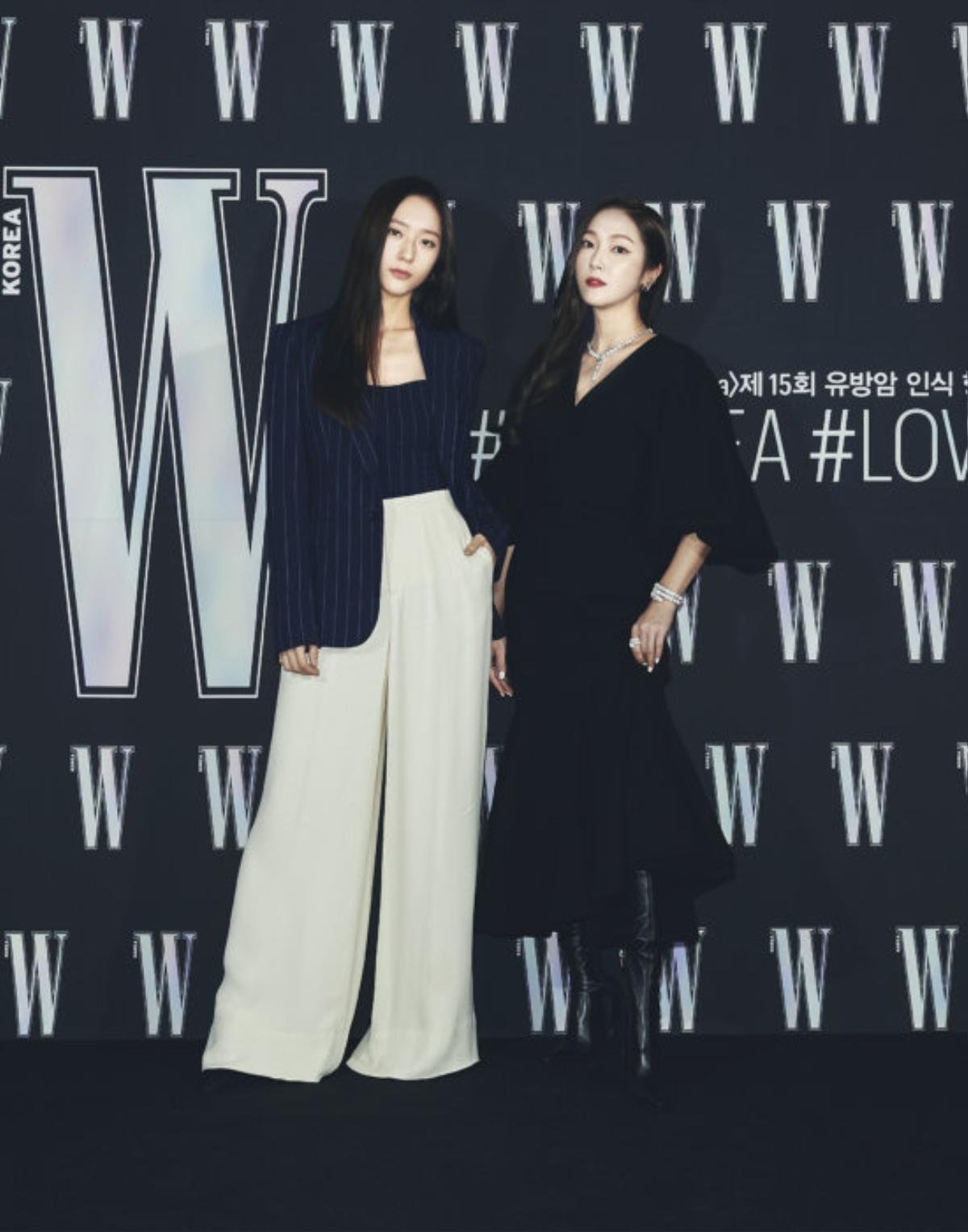 Đêm hội 'W Korea 2020': Mặt Park Min Young cứng đờ biến dạng, Park Shin Hye đọ sắc 'chị em nàng Han' và Jessica - Krystal Ảnh 7