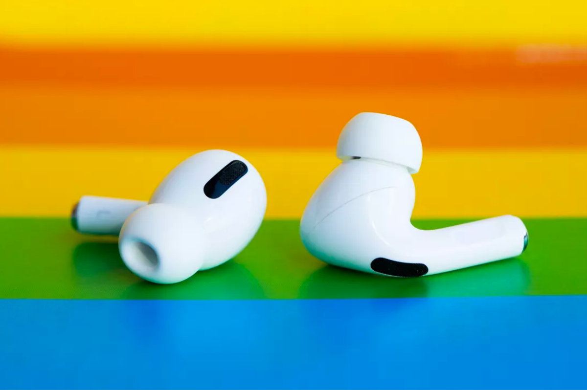 Lộ thông tin hấp dẫn về tai nghe AirPods khiến fan Apple sướng rơn Ảnh 2