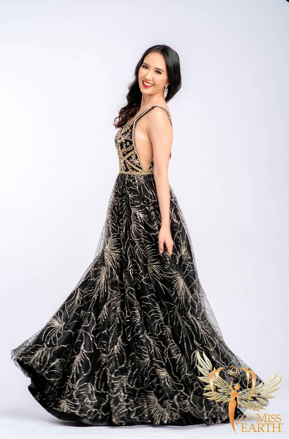 Dàn mỹ nhân Miss Earth trình diễn váy dạ hội: Hoa Thái nổi bật với Evening Gown 'Địa cầu' lấp lánh Ảnh 10