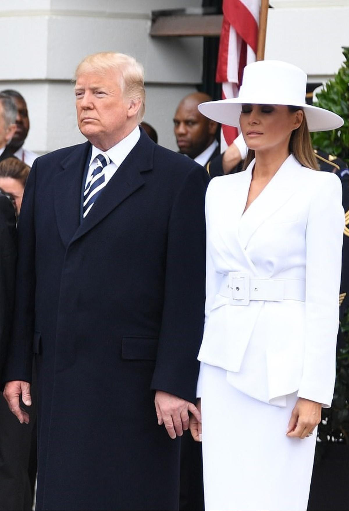 Những lần bà Melania 'hờ hững' với ông Trump Ảnh 3