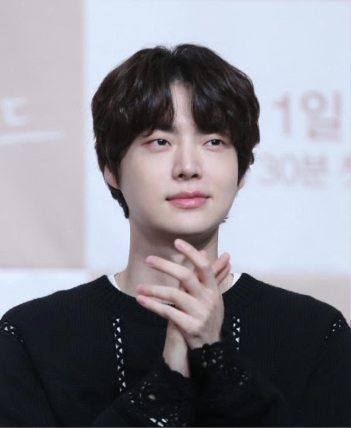 Ahn Jae Hyun có động thái lạ sau khi Goo Hye Sun tung ảnh 'giường chiếu' gợi cảm Ảnh 3