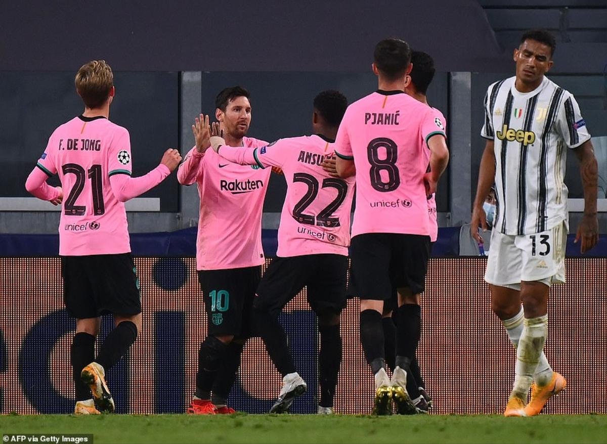 Juventus 0-2 Barca: Không Ronaldo, Messi hóa ngôi sao Ảnh 3