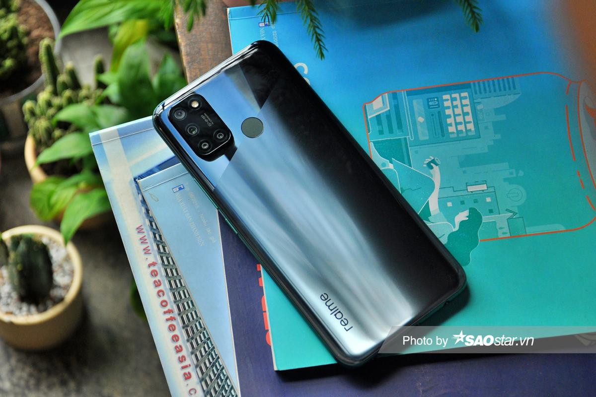 Đánh giá chi tiết Realme 7i: Thiết kế ấn tượng, cấu hình ổn trong tầm giá! Ảnh 4