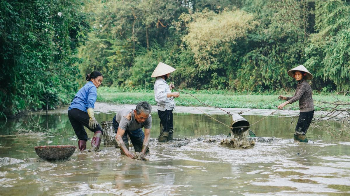 Cuộc sống của hai mẹ con chủ kênh YouTube 'Ẩm Thực Mẹ Lam' thay đổi ra sao sau 2 năm? Ảnh 2