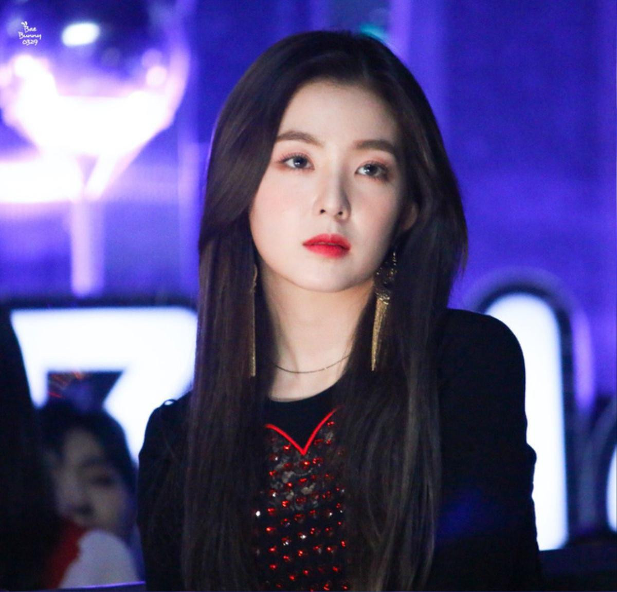 Lộ diện sau scandal: Irene (Red Velvet) 'buồn lãng mạn', hóa cô Tuyết 'Số đỏ' phiên bản Hàn! Ảnh 10