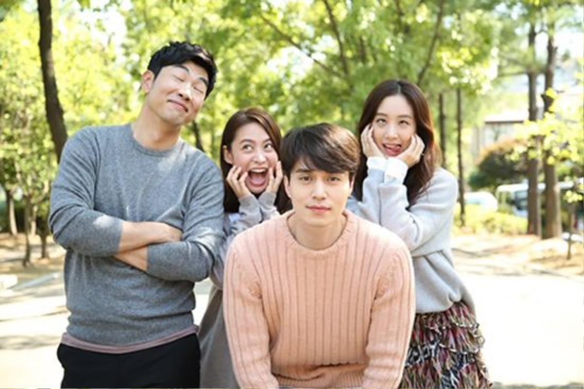 Kĩ năng hôn của Lee Dong Wook ngày càng tiến bộ? Ảnh 4