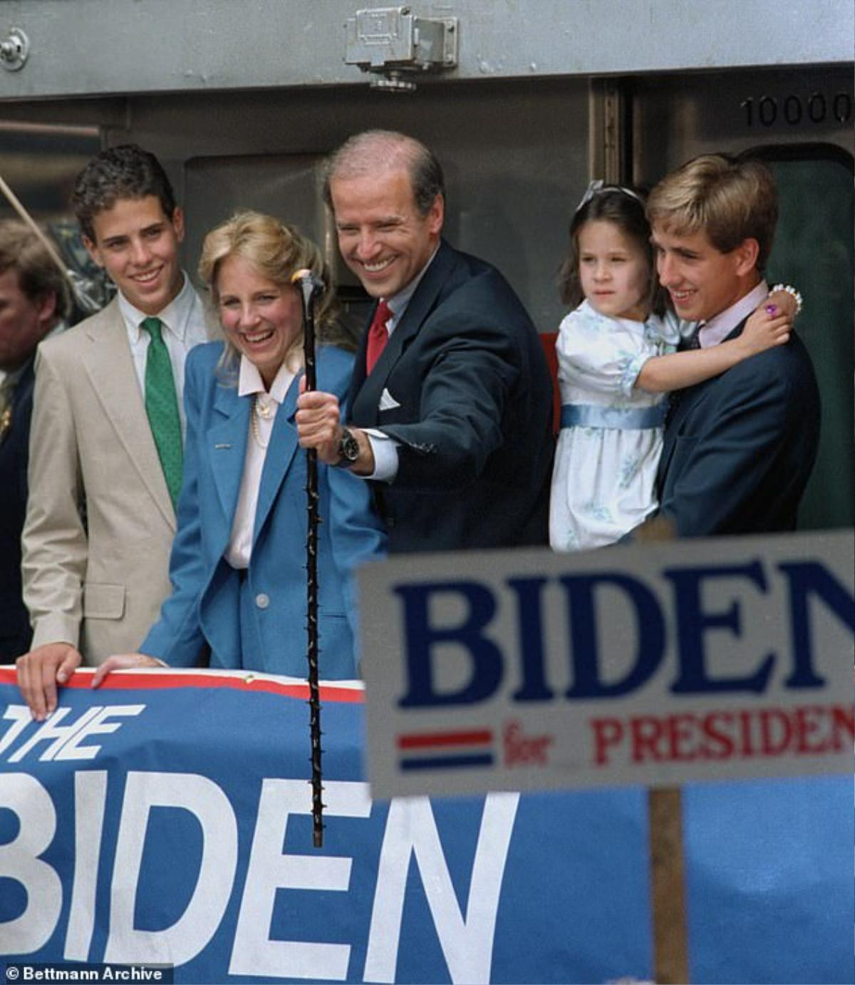 Ái nữ duy nhất của ông Joe Biden là người như thế nào? Ảnh 2