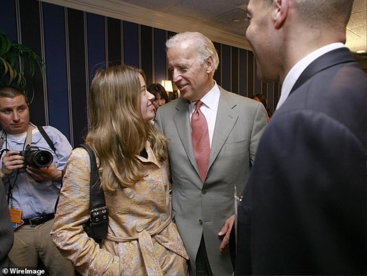 Ái nữ duy nhất của ông Joe Biden là người như thế nào? Ảnh 3