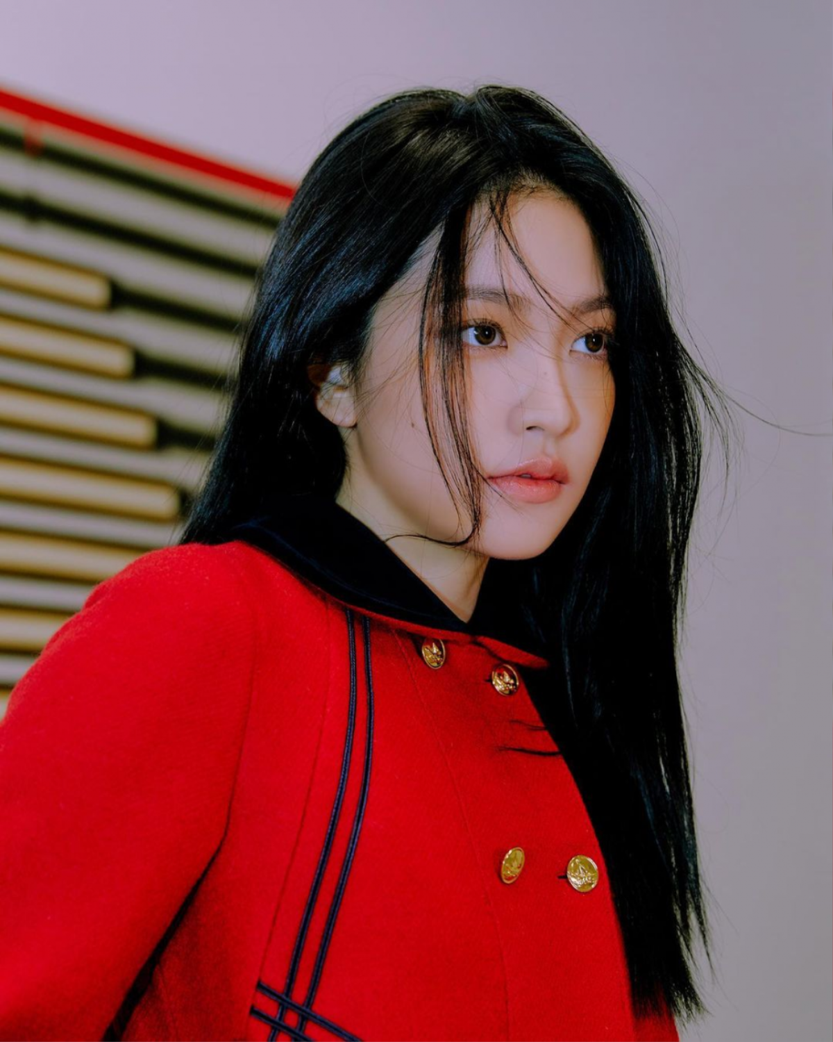 Yeri (Red Velvet) khoe vẻ đẹp 'đa sắc thái' trong bộ ảnh mới Ảnh 1