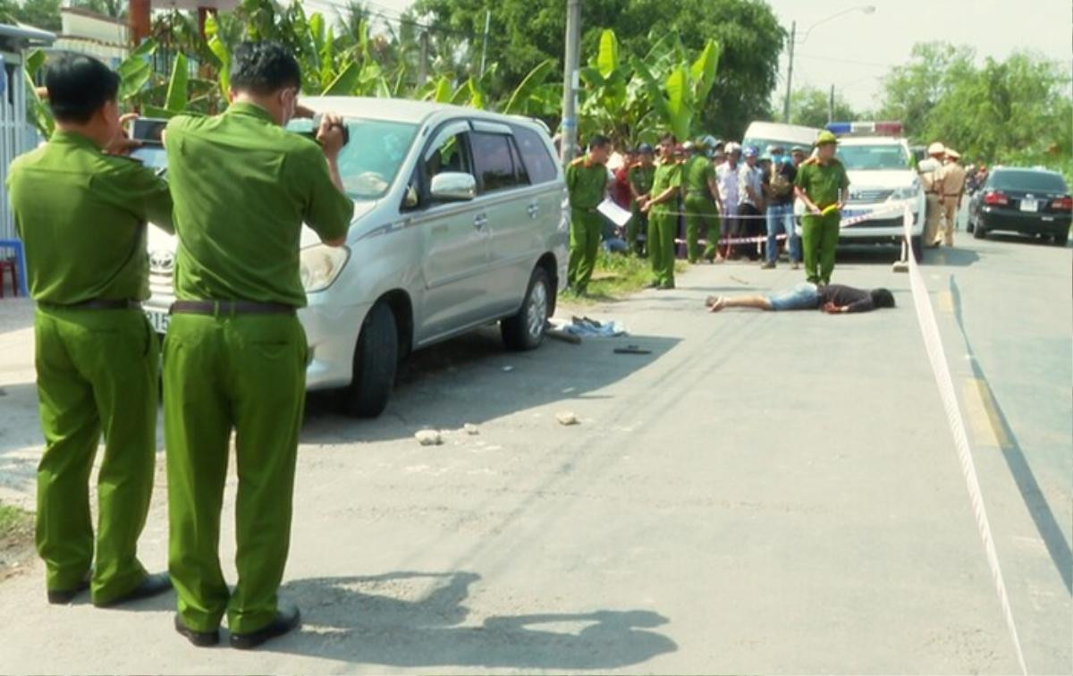 Vụ chồng cứu vợ bị bắt cóc, đâm 1 người tử vong ở Long An: Liên quan đến mẹ vợ Ảnh 1