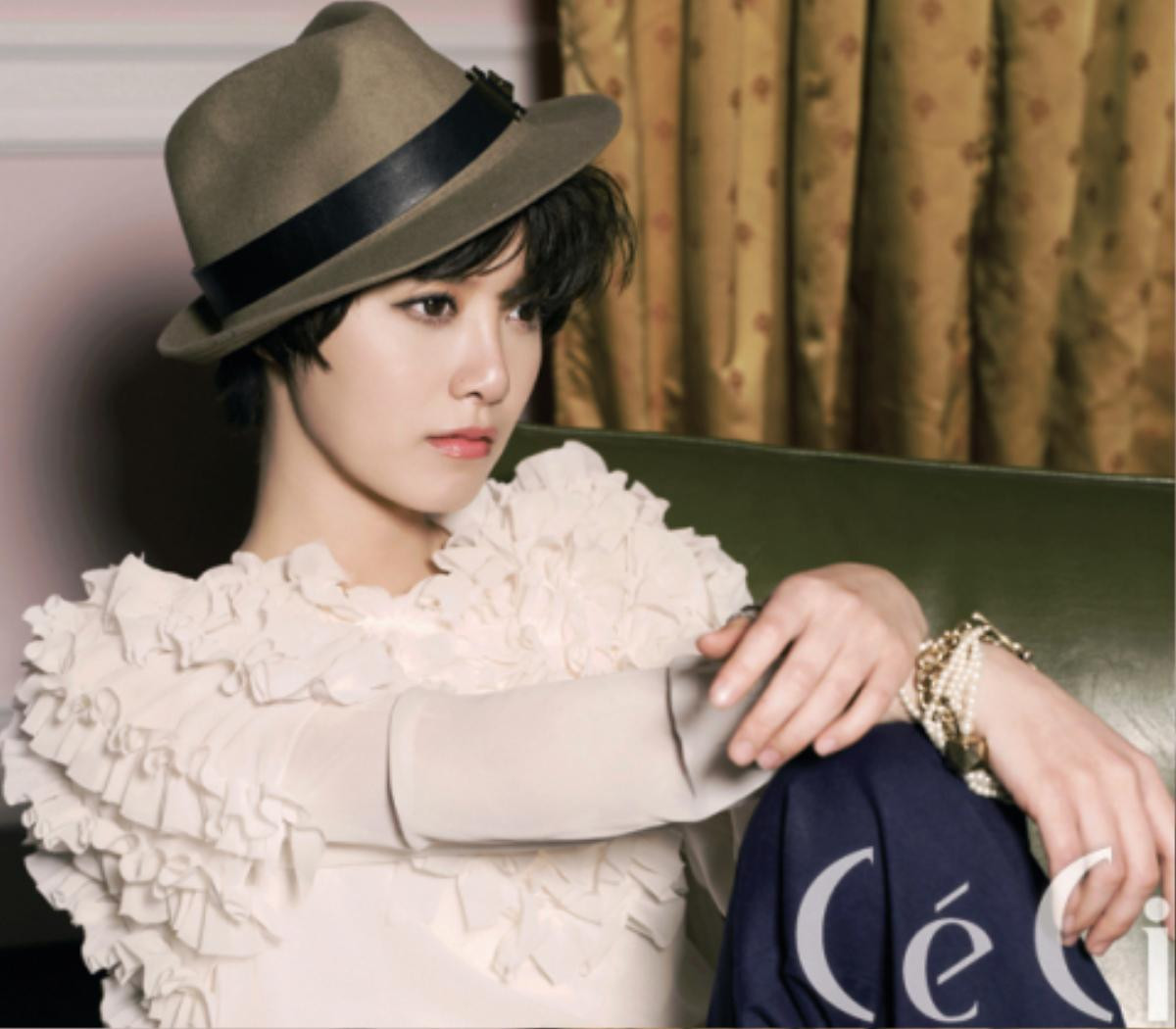 Hốc hác với kiểu tóc tomboy, Goo Hye Sun vẫn được khen xinh như búp bê, Knet cà khịa: 'Búp bê Annabelle' Ảnh 6