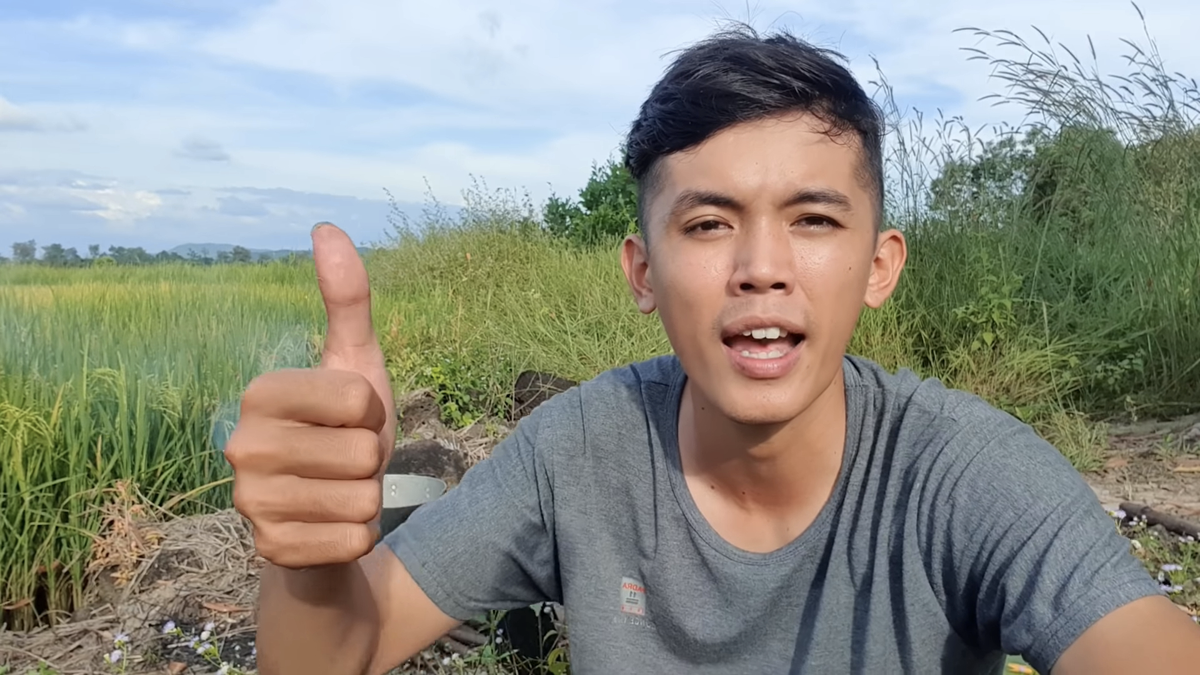 Sang Vlog 'đầu hàng' sau loạt biện pháp mạnh tay từ YouTube Ảnh 1