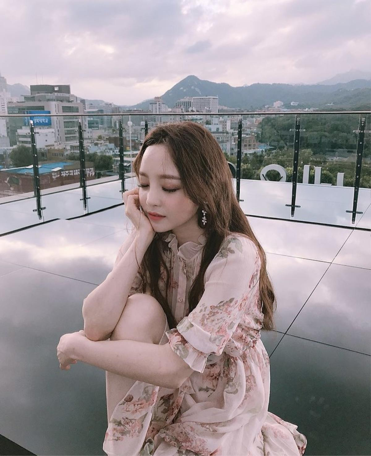 Tưởng niệm 1 năm Goo Hara (KARA) qua đời: Cả làng giải trí Kbiz khóc xé lòng thương tiếc! Ảnh 1