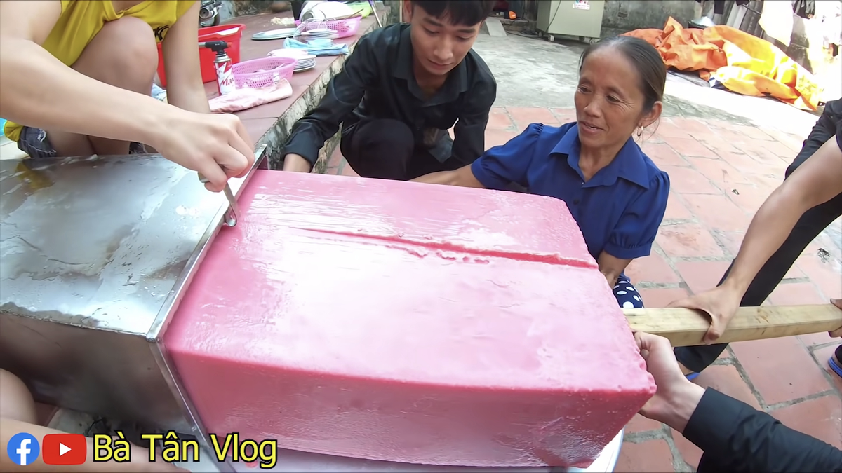 Bà Tân Vlog bất ngờ nhận tin vui sau thời gian sa sút không phanh trên YouTube Ảnh 5