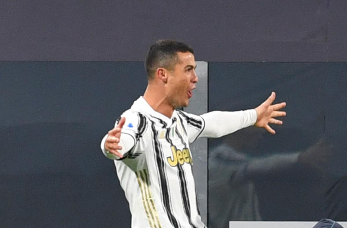 Ronaldo nổ súng, Juventus phân ngôi đầu bảng G với Barca Ảnh 1