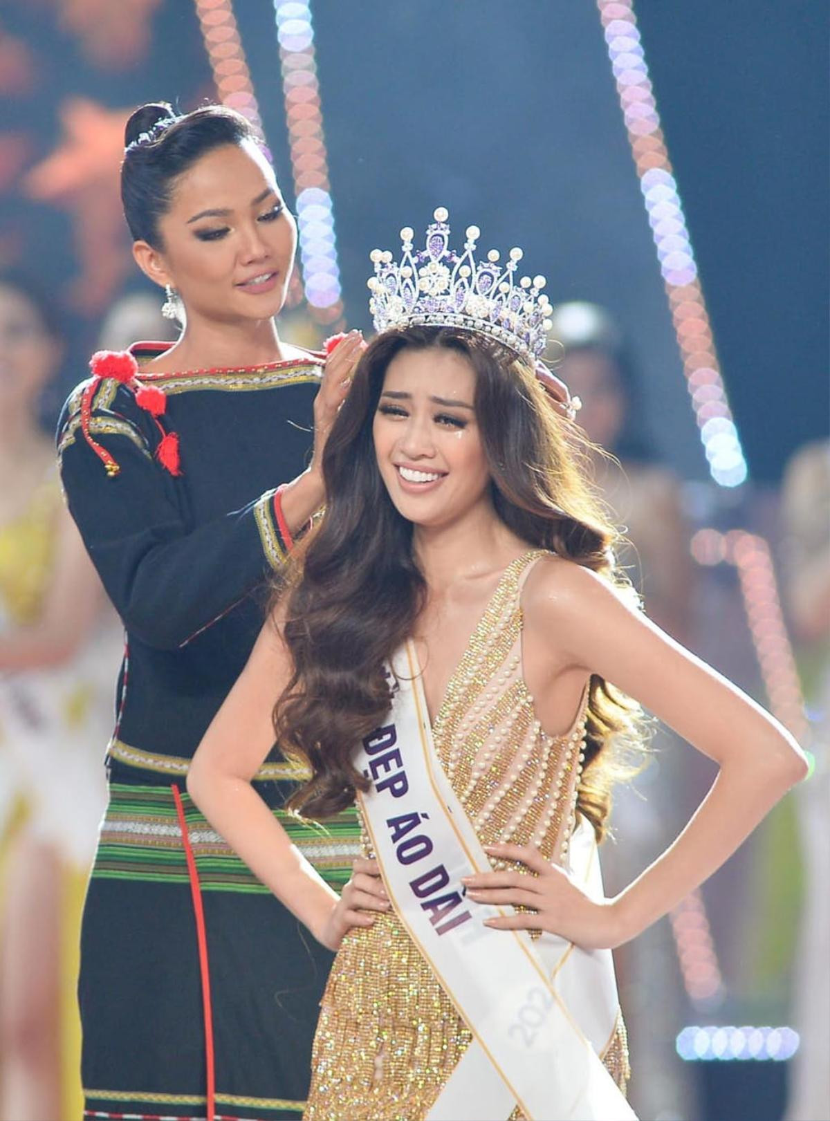 H'Hen Niê: '1 lần là hoa hậu cả đời là hoa hậu, tôi chúc Khánh Vân đạt thành tích cao nhất Miss Universe' Ảnh 10