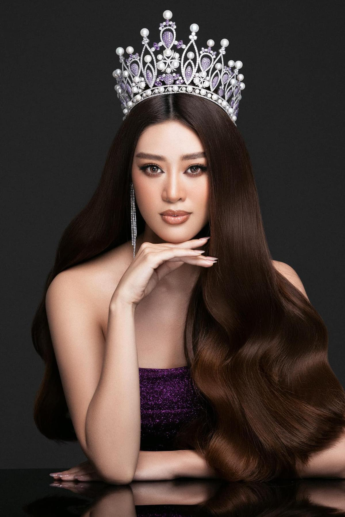 5 bộ ảnh Khánh Vân đội vương miện đẹp chuẩn nữ hoàng: Mang layout xuất sắc nào đến Miss Universe? Ảnh 10