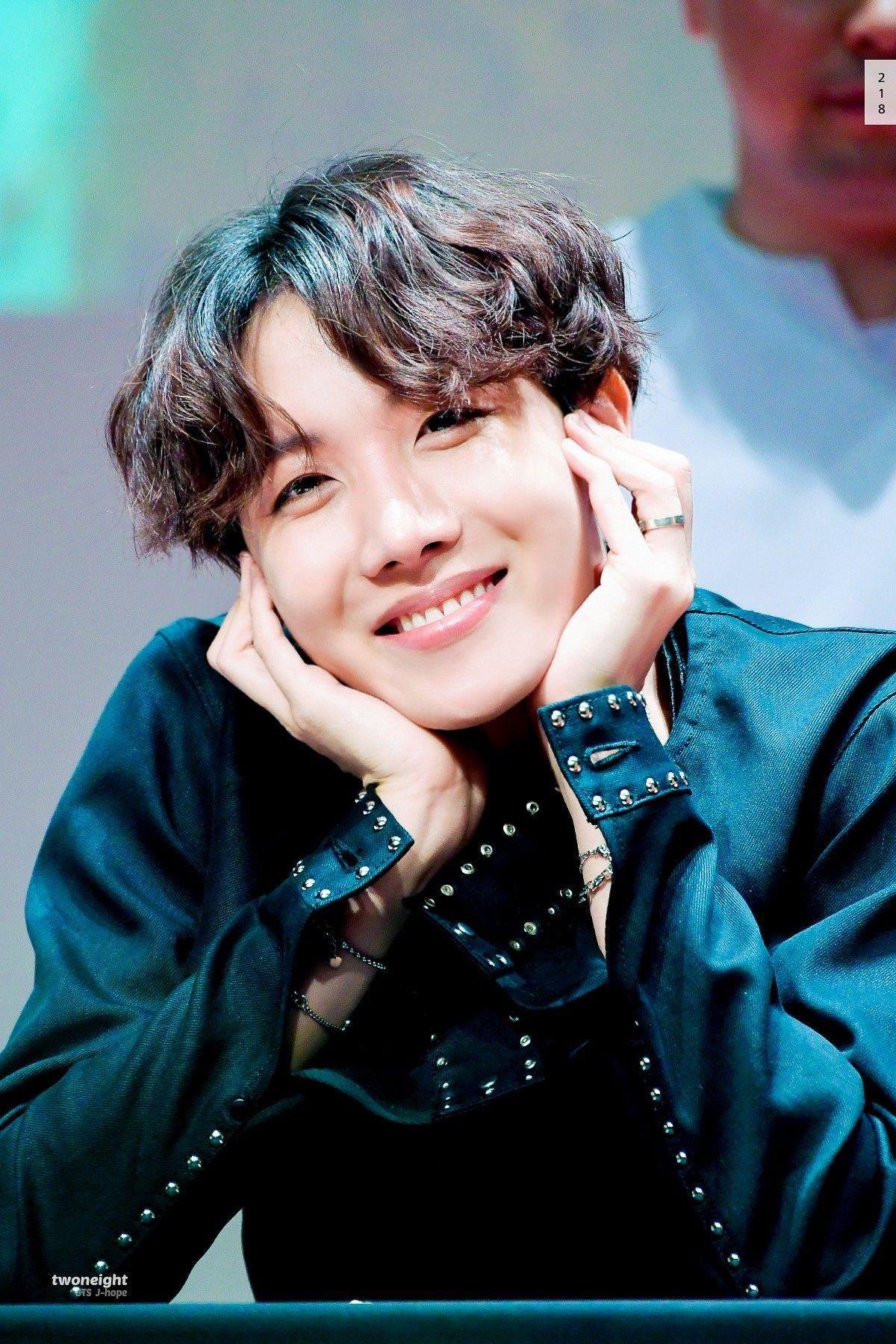 4 hiểu lầm phổ biến nhất trong cộng đồng fans về J-Hope (BTS) Ảnh 1