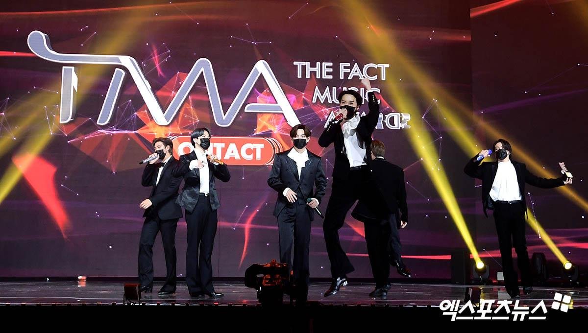 Kết quả 'The Fact Music Awards 2020': Super Junior ẵm 4 giải, soán ngôi 'ông hoàng all-kill' BTS Ảnh 31