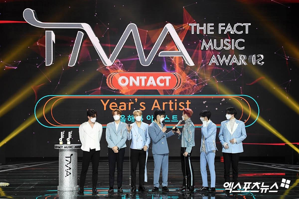 Kết quả 'The Fact Music Awards 2020': Super Junior ẵm 4 giải, soán ngôi 'ông hoàng all-kill' BTS Ảnh 12