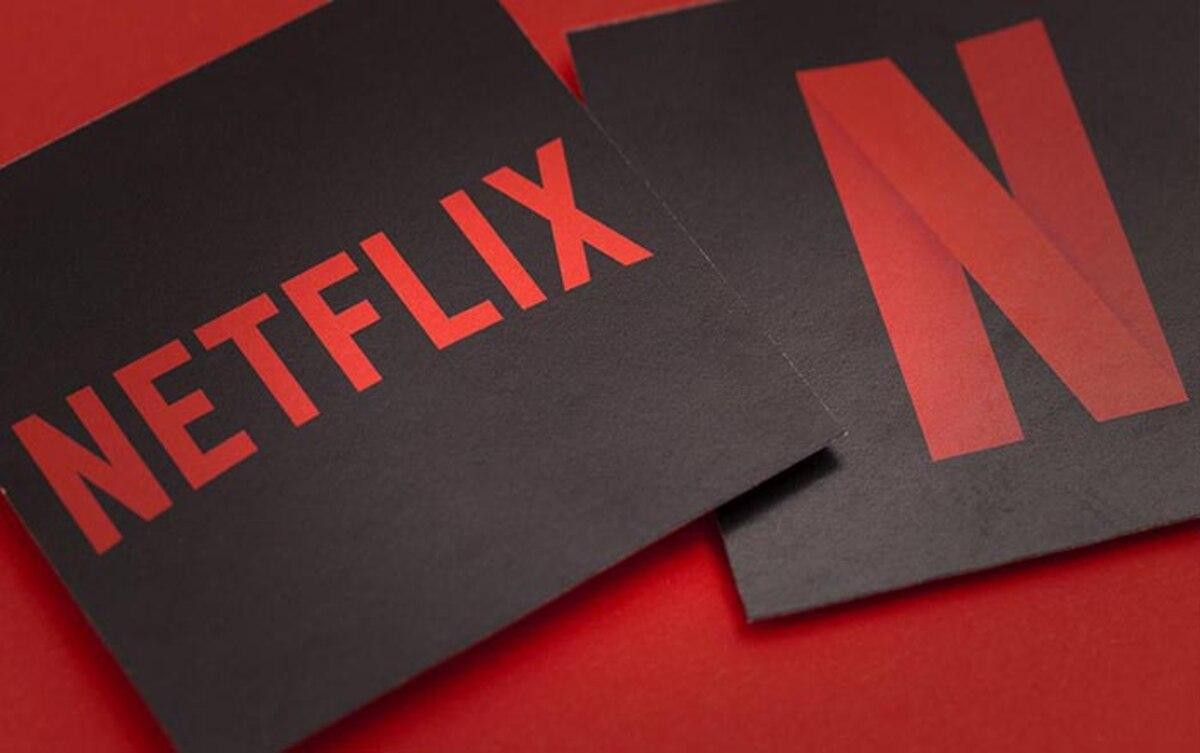 Cùng nhìn lại 4 series phim Hollywood đã oanh tạc BXH Netflix tại Việt Nam trong năm 2020 Ảnh 2