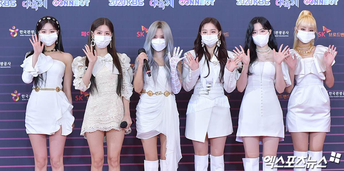 Siêu thảm đỏ 'KBS Song Festival 2020': BTS, TWICE, GOT7, NU'EST, aespa và ITZY Ảnh 31