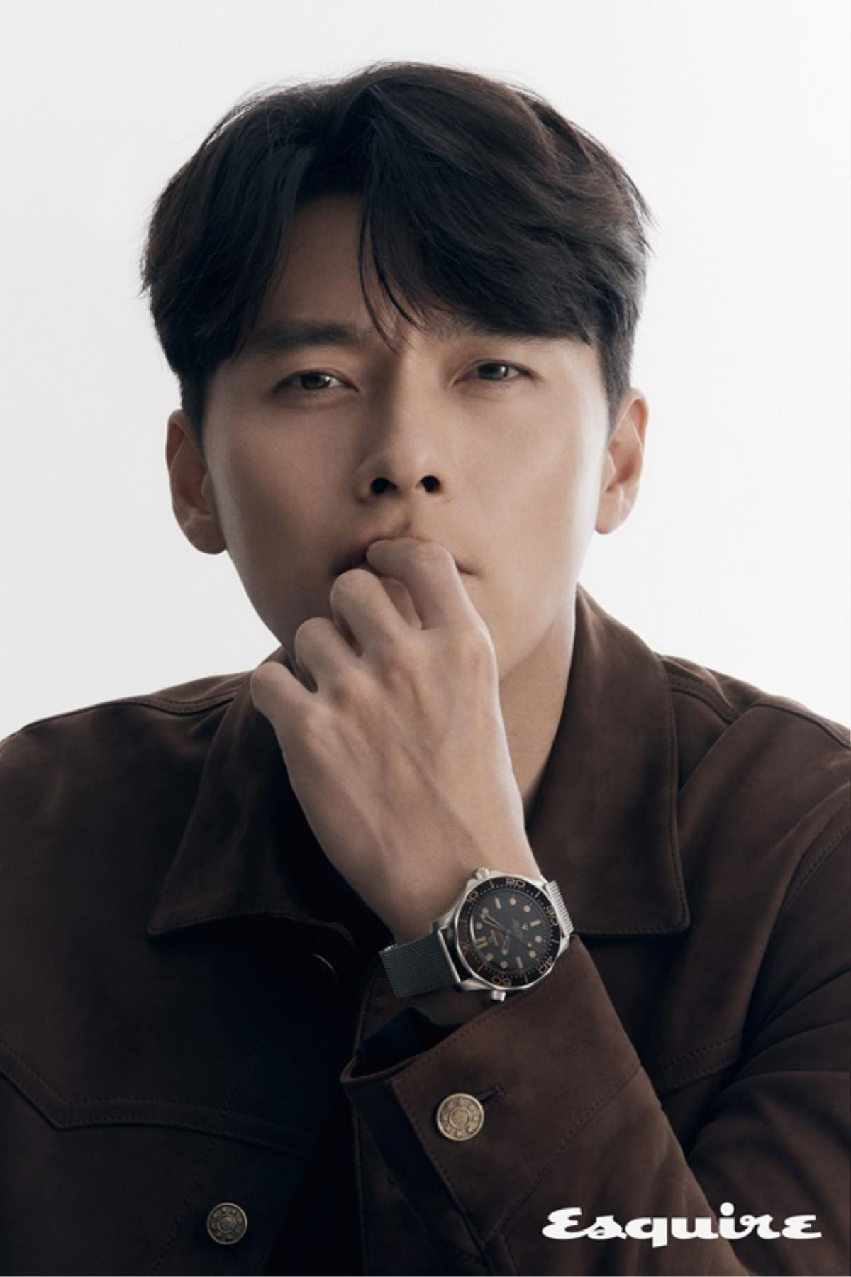 Hyun Bin với ánh mắt dịu dàng, ấm áp xua tan cái lạnh của mùa đông này Ảnh 1