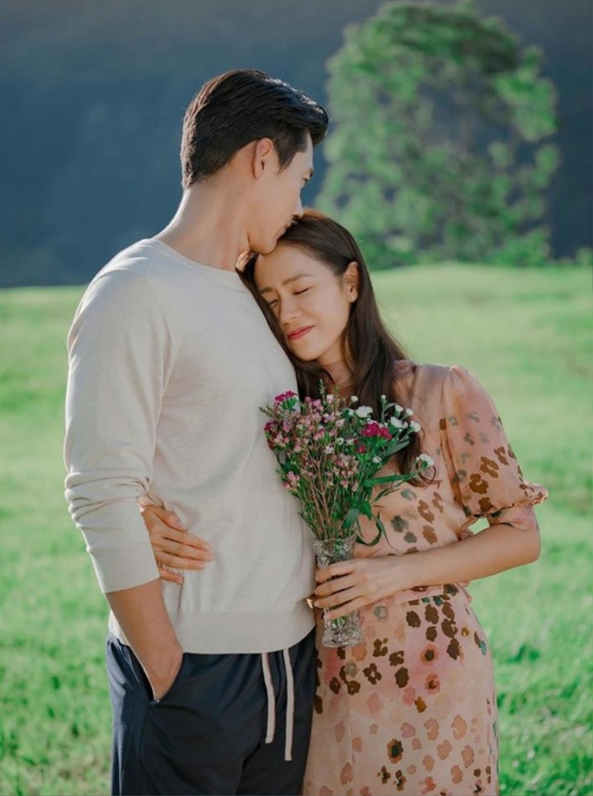 'Hạ cánh nơi anh': Bộ phim khẳng định tình cảm của cặp đôi Hyun Bin - Son Ye Jin Ảnh 2