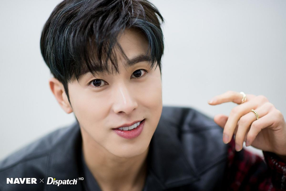 Fan kêu gọi lấy vợ, Yunho (TVXQ) quyết định comeback Ảnh 1