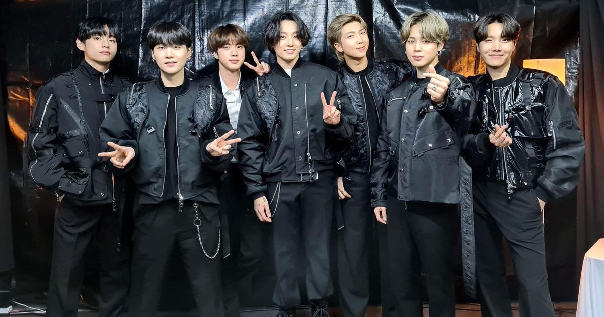 Dynamite lập cú đúp thành tích cho BTS: Phá kỉ lục Billboard Hot 100, cán mốc view ' khủng' trên Youtube Ảnh 7