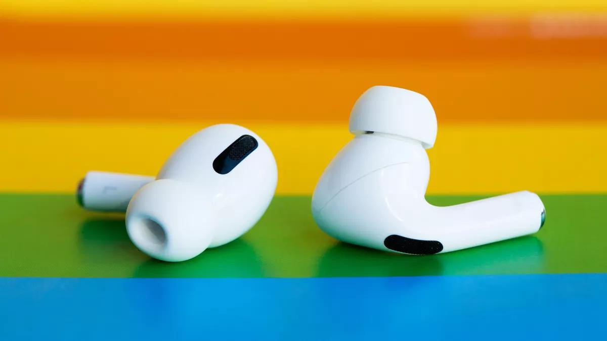 Apple ra mắt AirPods Pro phiên bản giới hạn Tết Tân Sửu 2021 nhưng không phải ai cũng mua được Ảnh 6