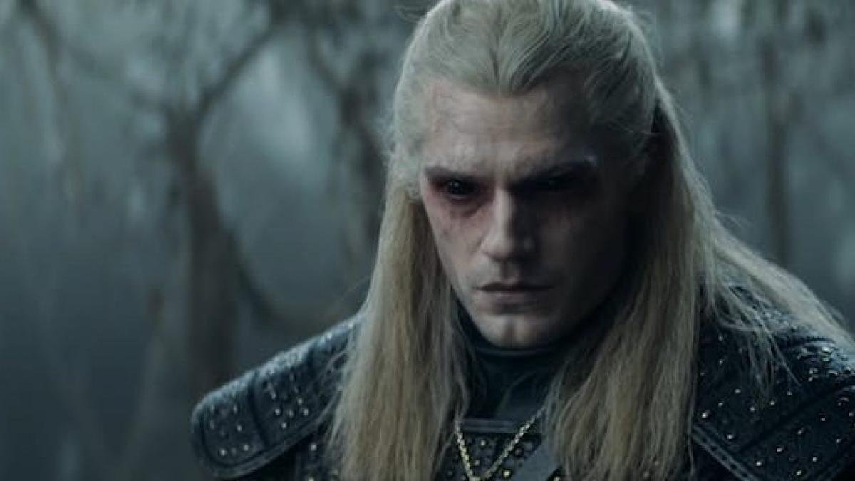 Henry Cavill dính chấn thương nặng nề ở chân trong lúc quay phim, 'The Witcher 2' tiếp tục bị hoãn ? Ảnh 4