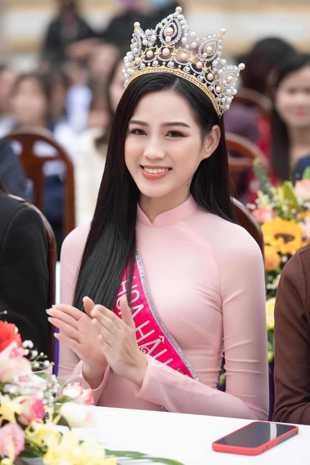 Hoa hậu Việt Nam Đỗ Thị Hà được Missosology dự đoán lọt Top 10 Miss World 2021 Ảnh 8