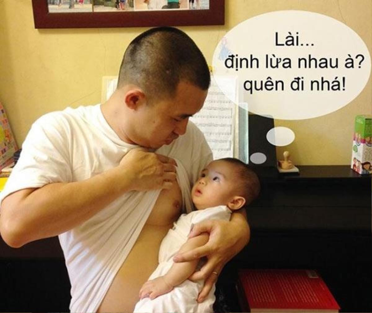 'Cười ngất' cách những ông bố giả trang làm mẹ để dỗ con khi mẹ vắng nhà Ảnh 9