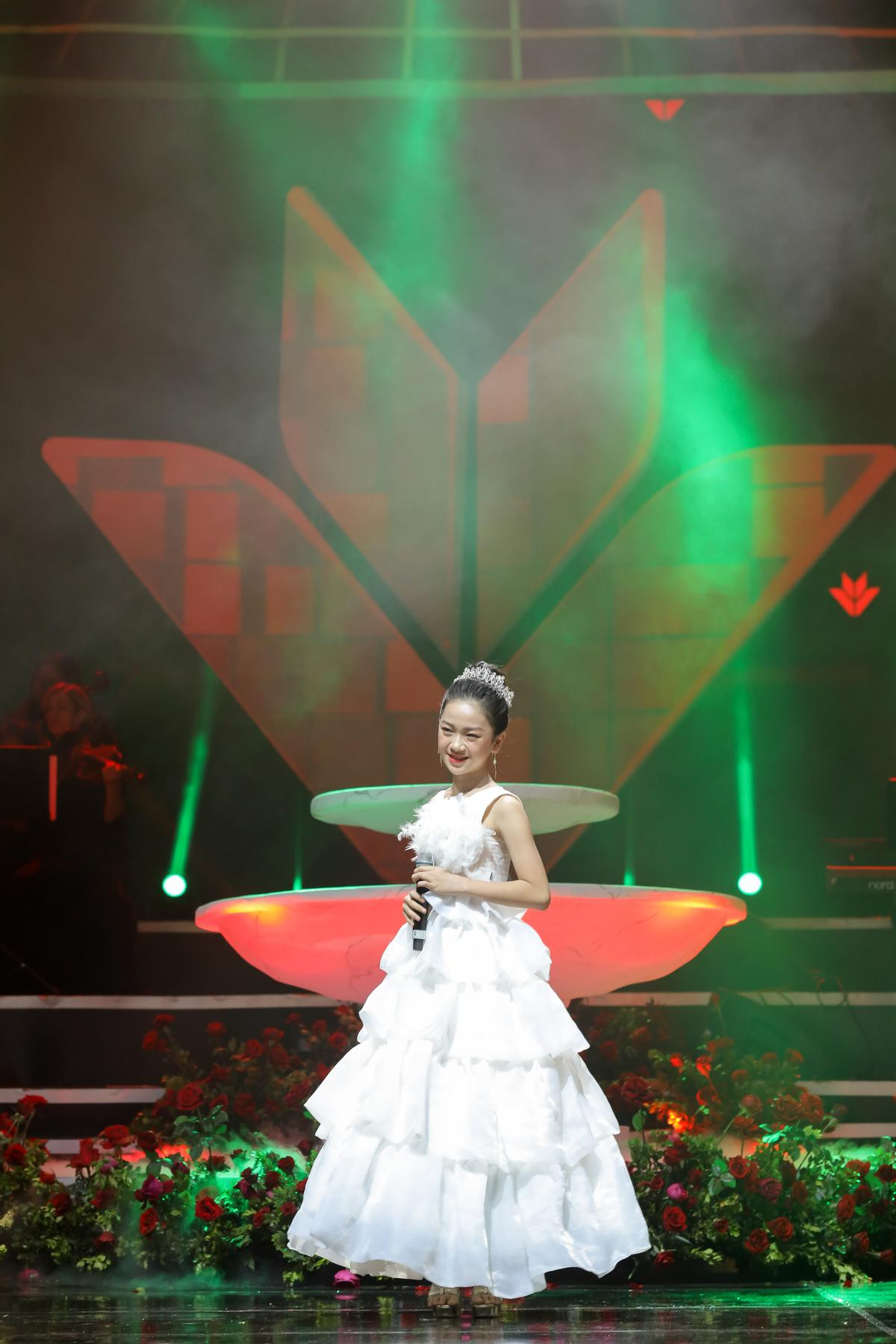 Minh Tâm 'The Voice Kids' hạnh phúc khi được hợp ca cùng Mỹ Tâm - Bằng Kiều trong đêm nhạc chào xuân 2021 Ảnh 28