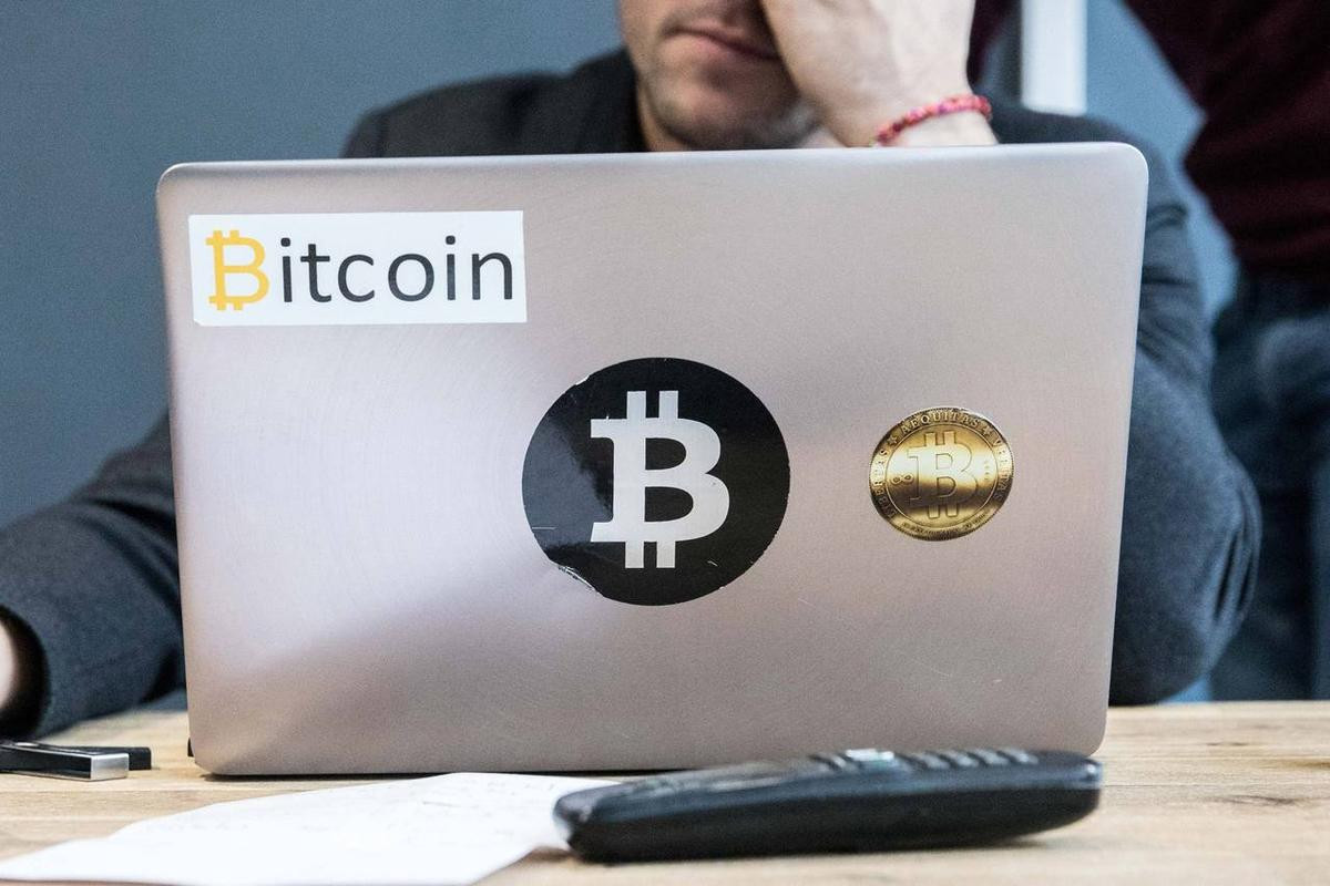 Triệu phú Bitcoin tuyệt vọng vì quên mật khẩu ví điện tử trị giá 220 triệu USD Ảnh 5