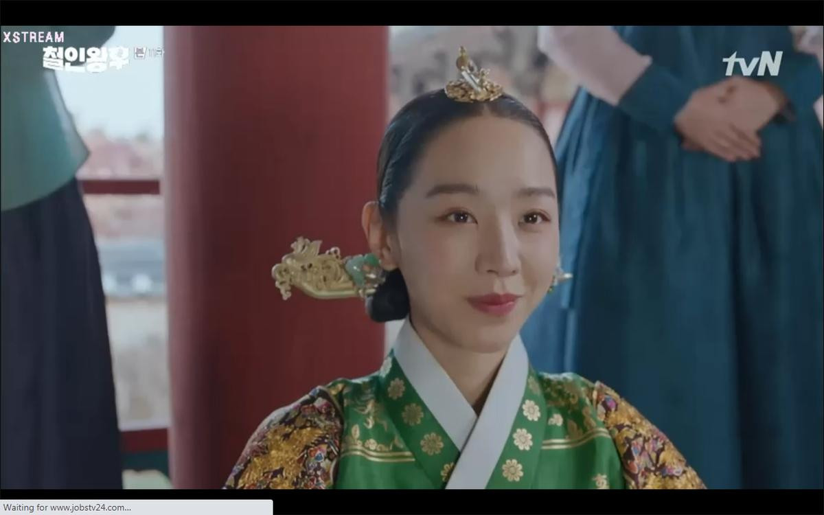 'Mr. Queen' tập 11: Shin Hye Sun tá hỏa vì tình địch thẳng tay ám sát, Kim Jung Hyun bị lộ thân phận Ảnh 17