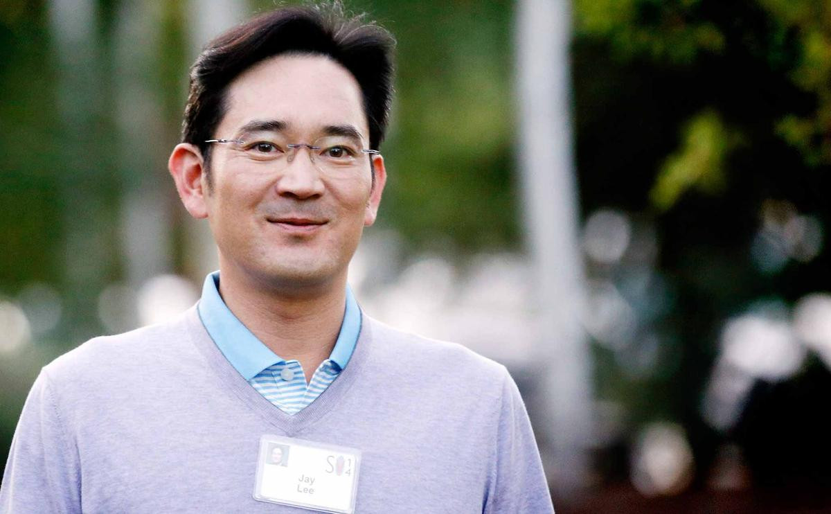 'Thái tử Samsung' Lee Jae-yong bị kết án tù Ảnh 2