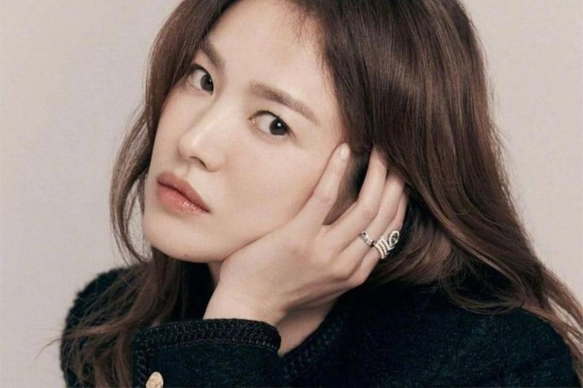 3 nữ hoàng rating của màn ảnh Hàn: Shin Hye Sun liệu đã đủ tầm để ngang hàng với Song Hye Kyo? Ảnh 1