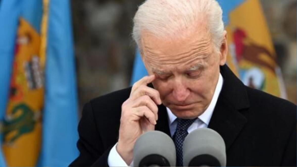 Ông Joe Biden bật khóc chia sẻ điều hối tiếc trước khi tới lễ nhậm chức Ảnh 1