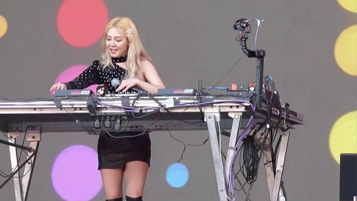 DJ Hyoyeon (SNSD) chia sẻ về ảnh hưởng của COVID-19 đến nghề nghiệp Ảnh 2