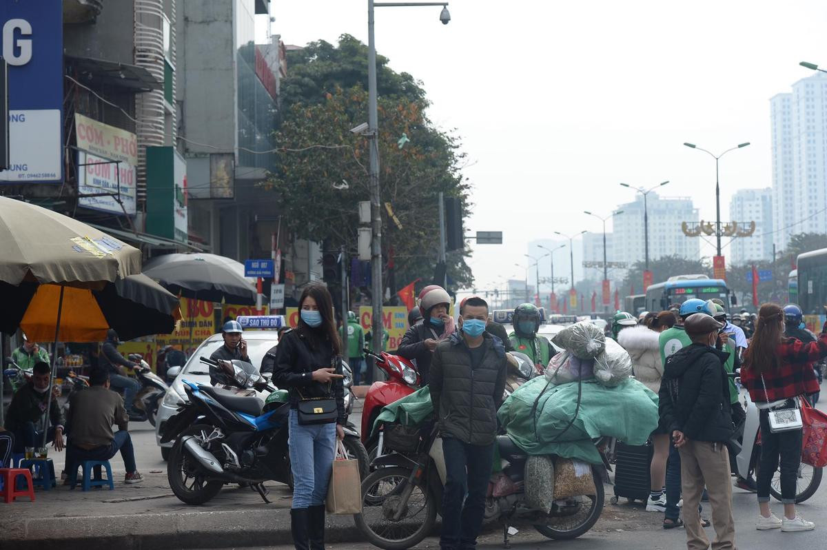 Sinh viên ùn ùn đổ về quê nghỉ Tết 'sớm nhất lịch sử' phòng dịch COVID-19 Ảnh 20