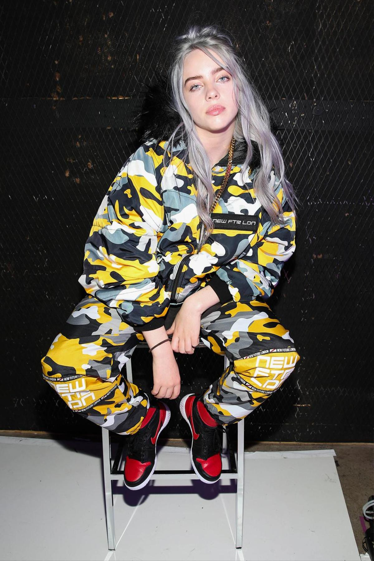 Billie Eilish từng uống thuốc giảm cân, muốn tự tử vì mặc cảm ngoại hình Ảnh 6