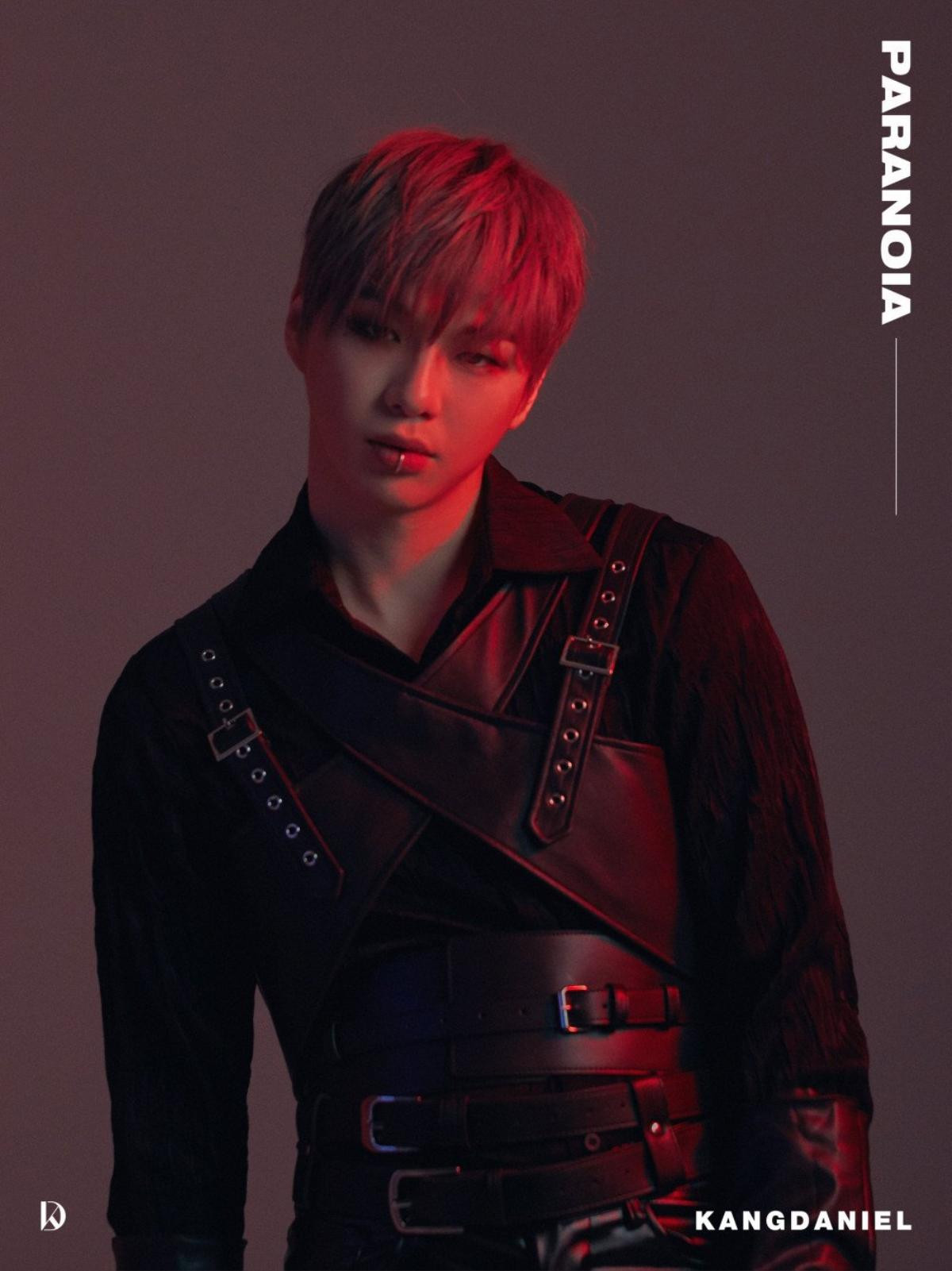 Kang Daniel bấm khuyên môi, diện đồ da trong teaser comeback: Dân chơi đây rồi! Ảnh 2