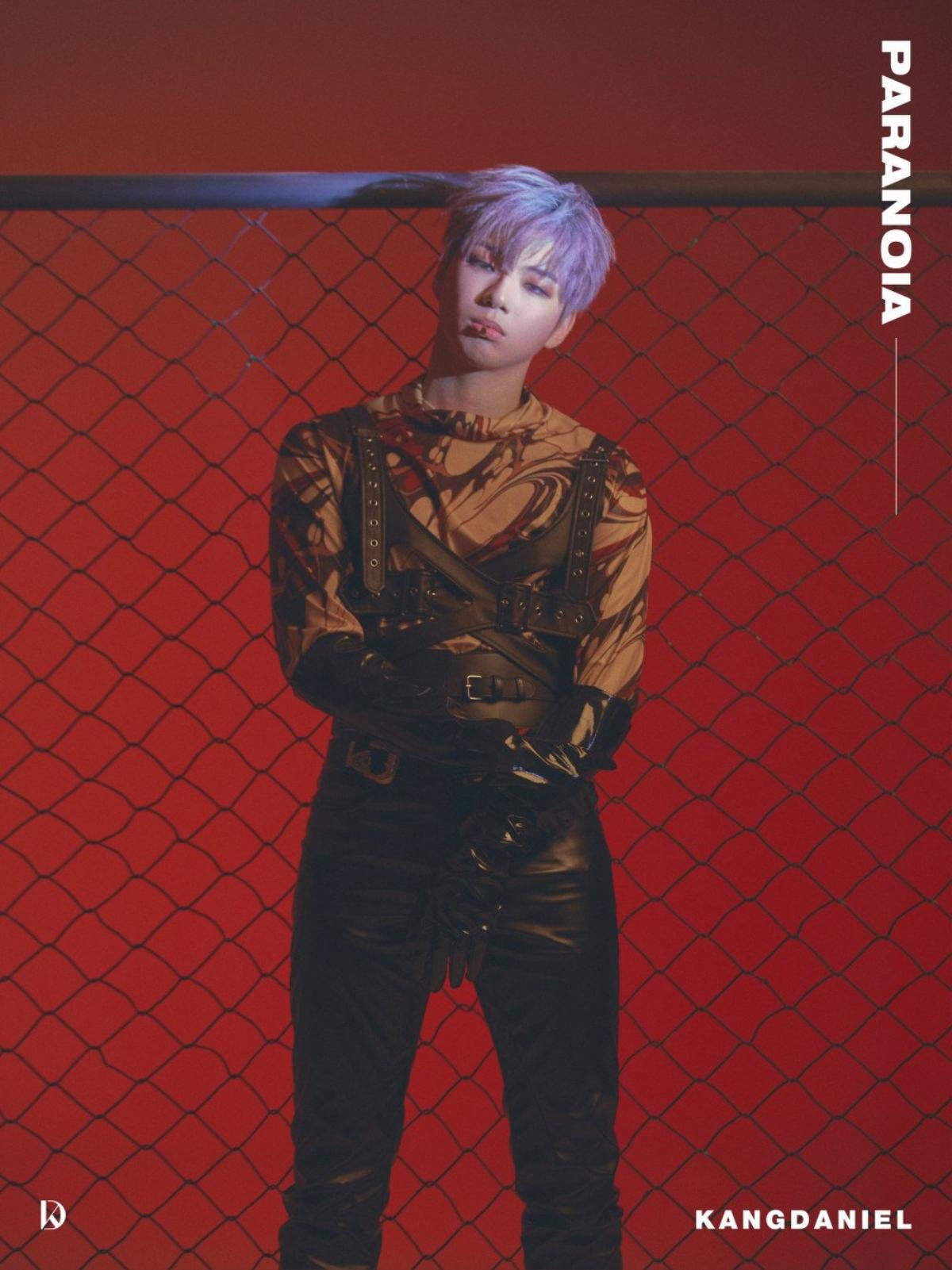 Kang Daniel bấm khuyên môi, diện đồ da trong teaser comeback: Dân chơi đây rồi! Ảnh 1